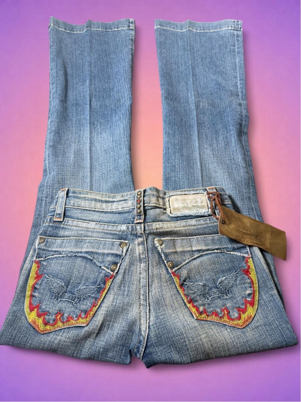 Rare Deadstock Vintage Y2K Robin's Jean
Low Rise Flare Designer Jeans 24x33